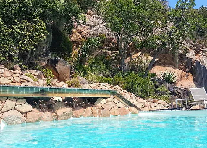 A Altezza Palombaggia Hébergement de vacances *